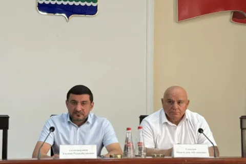 Депутаты Дербентского района обсудили бюджет и реформу местного самоуправления