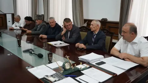 Дербент встретил участников юбилейного литературного фестиваля «Дни Белых журавлей»